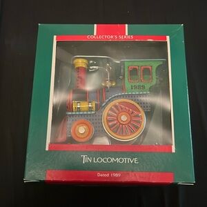 1989 vintage hallmark keepsake ornament “tin locomotive”